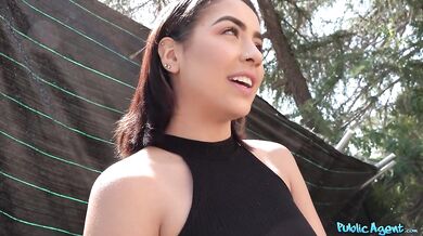 Tourist Latina Deepthroats Then Hard Fuck And Gets Facial