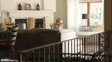 Squirting Big Tit And Big Ass MILF Nikki Sexx Gets Anal