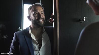 Wife Bambi Barton Shows Off Her Fresh Creamy Pearl Necklace