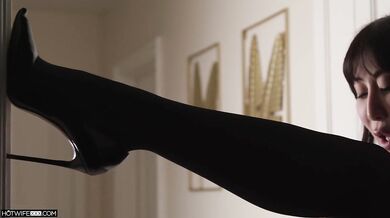 Shared Asian Wife Nicole Doshi Gets Fucked Hard