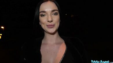 Super Sexy Babe Fucked In Black Lingerie