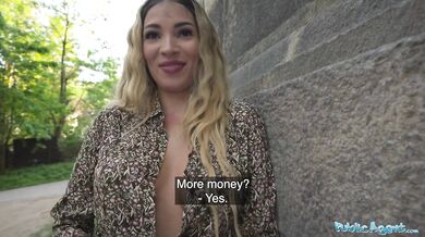 She Worships Big Dick In Public
