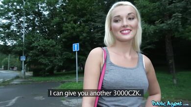 I Creampied 21 Year Old Lovite Fate's Incredible Pussy Outside