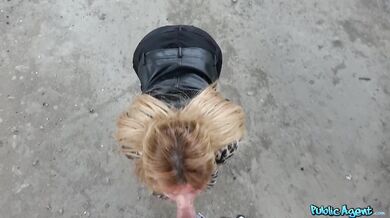 Her Big Boobs Bounce And Clap When She Rides Me In Reverse Cowgirl