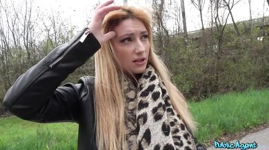 Her Big Boobs Bounce And Clap When She Rides Me In Reverse Cowgirl