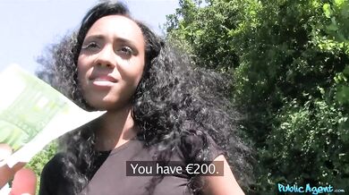 I fuck a hot ebony babe who has a small waist but a big black booty