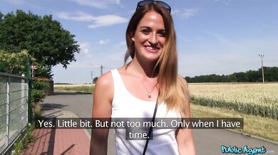 Sucking And Fucking In The Sunshine