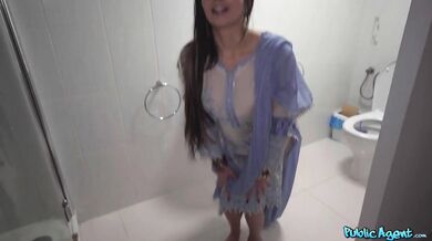 Punjabi pussy is like warm velvet milking my cock!