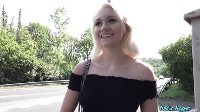 Dream Teen Sucks And Fucks In The Woods