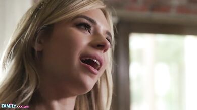 Tiny Stepsister Aria Valencia Gets Big Cock Deep Inside Squirting Pussy