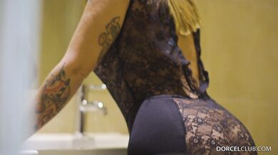 Blonde girl Liza Del Sierra in anal lingerie action