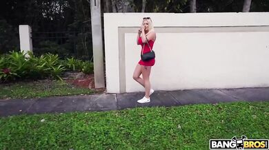 Big Tits Blonde MILF Gets Her Big Ass Fucked In The Van