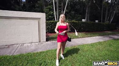 Big Tits Blonde MILF Gets Her Big Ass Fucked In The Van