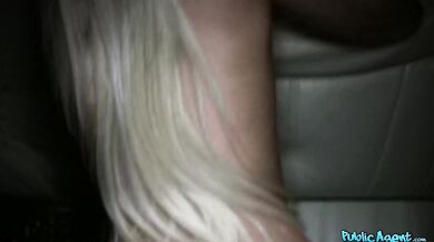 Rubia tetona caliente monta una verga enorme