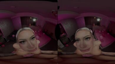 Perfect pussy for VR fuck