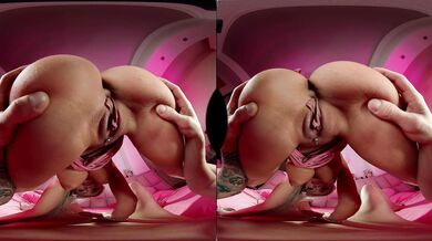 Perfect pussy for VR fuck