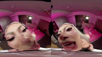 Perfect pussy for VR fuck