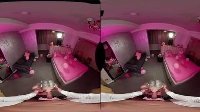 Perfect pussy for VR fuck