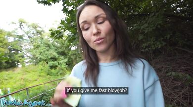 Fitness MILF public outdoor sex with Kristina Grace
