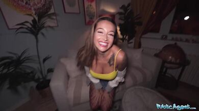 Thick big ass Latina slides it on a big dick