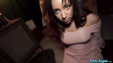 Spanish babe with big clit dares to play a naughty game