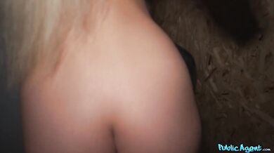 Blue eyes, blonde hair and sopping wet pussy makes my dick sensitive!