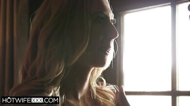 Hotwife Alexa Grace se vrací ke své černé minulosti