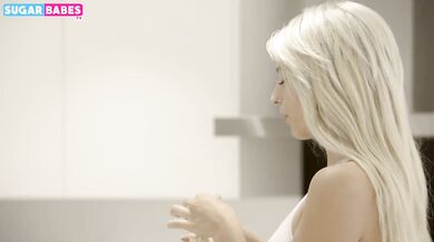 Sex On Vacation: Misha And Christy By The Pool