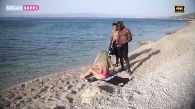 Beach Sex Lovers - Part 1