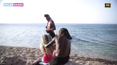 Beach Sex Lovers - Part 1