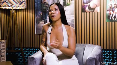 Ameena Green - Origins, Farting Videos And Fans