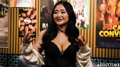 Jasmine Teaa - All-Asian Orgies, Reddit Porn And Chun-Li Cosplay