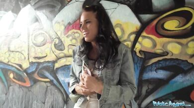 Beaty babe fucked by BWC for quick cash