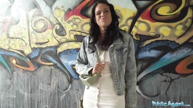Beaty babe fucked by BWC for quick cash