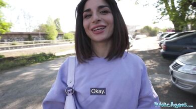 He fucks a beautiful Italian babe who has a perfect Italian booty