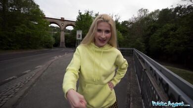 Hot Blonde Girl Gets A Hard Deep Fucking