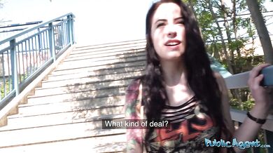 American seduced in Europe and got creampie outdoors