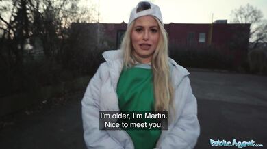 18 year old sexy waitress and her tacos porn parody