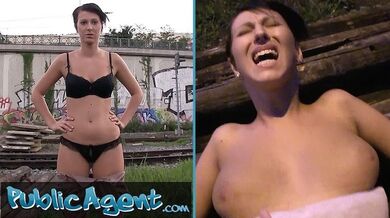 Cute babe with short hair and big natural juicy tits gets fucked outdoors in public