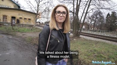She is just 18 but she knows how to suck and fuck a big dick in a basement