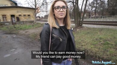 She is just 18 but she knows how to suck and fuck a big dick in a basement