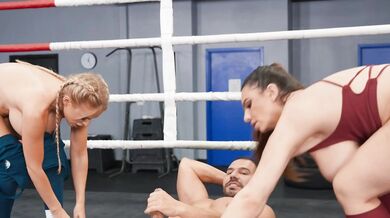 Two MILFs In Threesome Fight In The Ring