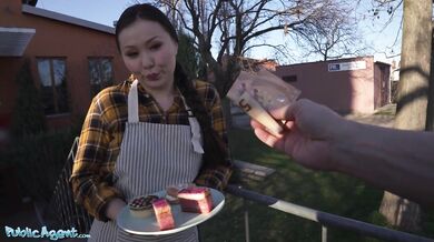 Asian Babe Luna Truelove Offers Her Cream Cakes for A Creampie
