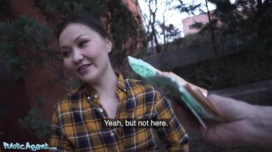 Asian Babe Luna Truelove Offers Her Cream Cakes for A Creampie