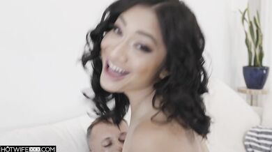 Cam Model Hotwife Asks The Poolman If He'll Fuck Her For Content
