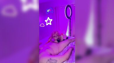 Anime Girl Generic_Egirl's Pussy Gets Painted By Cum