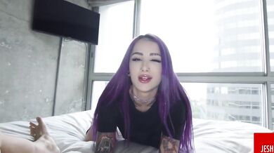 Valerica Steele Blows Jesh's Cock Up Close
