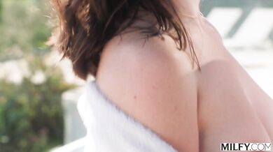 Paris Lincoln's Wet Pussy Rides A Hard Cock