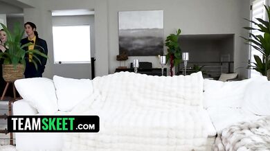 Friendzoned David Lee Finally Makes His Move For Kitty Cam