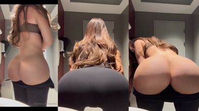 Ester Bron perrea con su culo en el baño